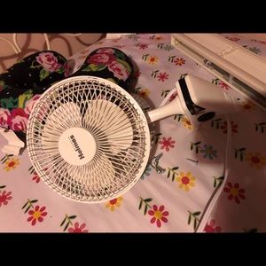 Mini desk fan